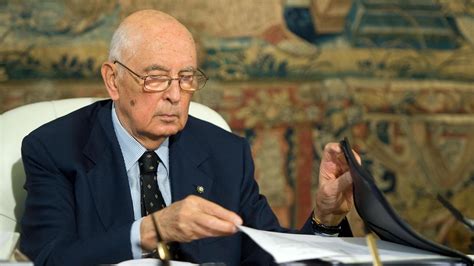 Giorgio Napolitano sta male, frasi di odio sui social: “Ti auguro una ...