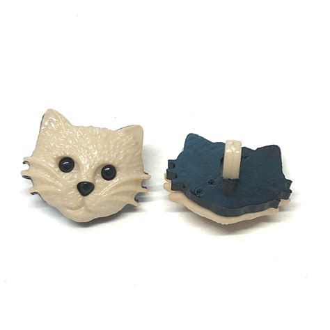 Cute cat head novelty buttons - The Button Shed