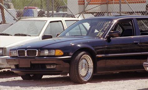 Car in which Tupac Shakur was shot in Las Vegas is for sale for $1.5M ...