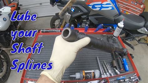 BMW R1200 GS Shaft Splines Lubrication / Service 🔧🔦😬 - YouTube