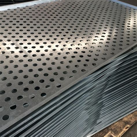 China Perforated Metal Aluminum Mesh Speaker Grille Sheet/Stainless ...