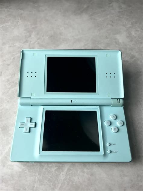 Nintendo DS Lite Ice Blue Handheld System BOXED - Japanese - Overrs ...