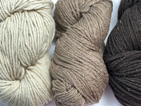 Why Knit with Shetland Wool?