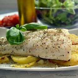 Baked Hake Fish Recipe With Potatoes - Spanish Food Recipes