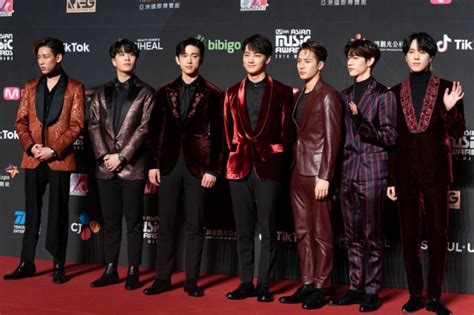 Kpop group GOT7 win first Daesang at Asia Artist Awards 2019 | Metro News