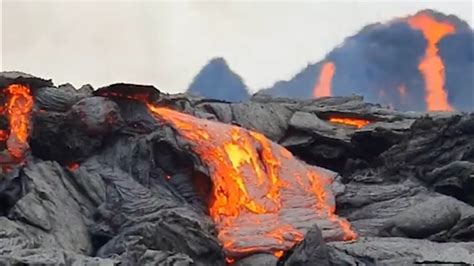 Get a closeup view of lava fountains at Iceland volcano | cbs19.tv