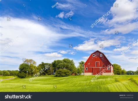 Agriculture Landscape Old Red Barn Stock Photo 116097610 | Shutterstock