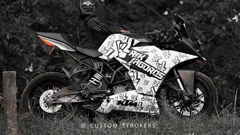 Modified KTM RC200 With Black And White Graphics. - ModifiedX