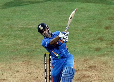 Video: 5 unforgettable helicopter shots of MS Dhoni