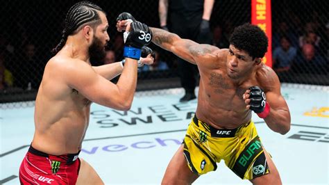 UFC 287 results, highlights: Gilbert Burns earns decision victory ...