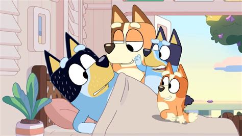 'Bluey' Season 3 First Look: Bingo Helps Mum in the Kitchen (VIDEO)