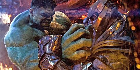 Thanos vs. Hulk: Who Is Stronger? | Screen Rant