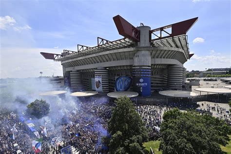 Serie A Stadiums Allowed Up to Fifty Percent Capacity - Serpents of ...