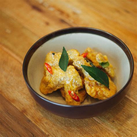 18 Salted Egg Dishes to be Egg-cited About | Booky