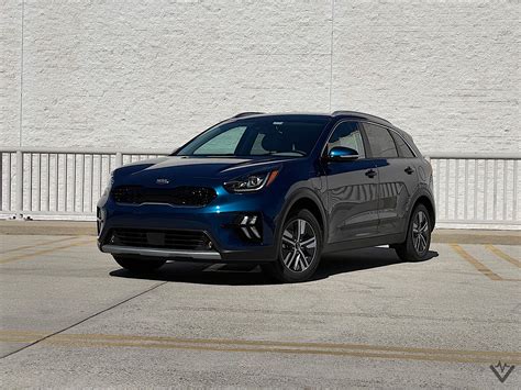 2021 Kia Niro PHEV review: Dipping your toes into the EV lifestyle - EV ...