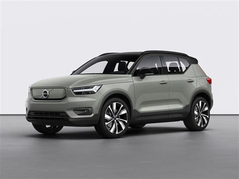 Volvo XC40 Recharge P8 AWD in Sage Green - Volvo Cars Global Media Newsroom