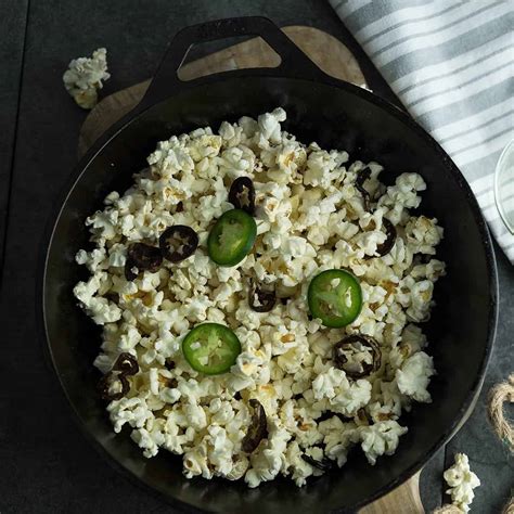 Quick Jalapeno nachos under 15 minutes- Pepper Bowl