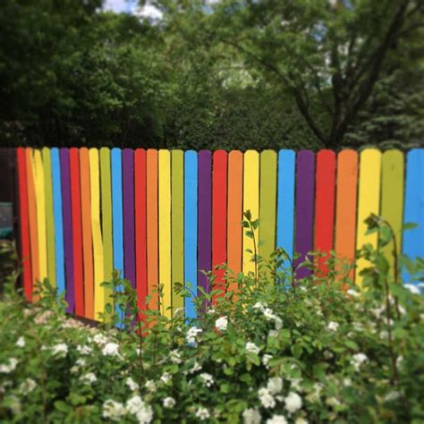 Fence Paint: 10 Best Color Ideas | The Family Handyman