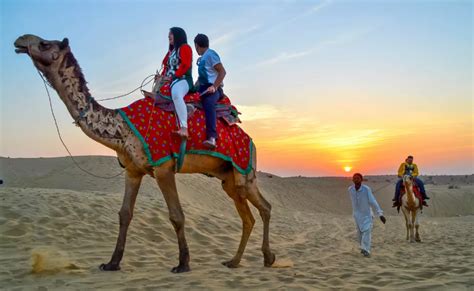 Experience the Thrill of Desert Safari In Jaisalmer, Rajasthan