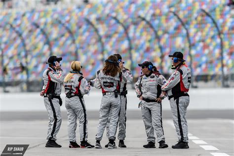 Track/Side: Super Gallery of the Rain-Soaked Rolex 24 at Daytona