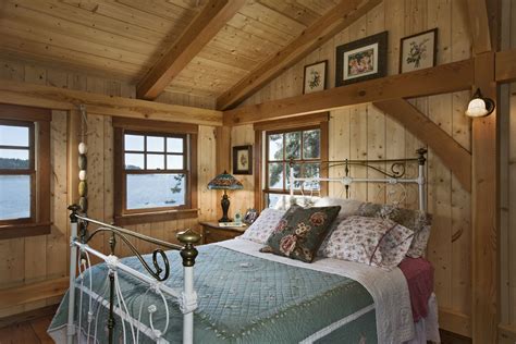 Expert Interior Design Tips for Small Cabins & Cottages