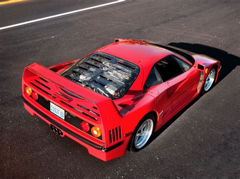 Ferrari F40 LM Brought Back to Life in Forza Livery, and It Looks ...