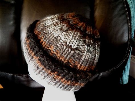 Loom Hat Patterns - 65 FREE Patterns - LoomaHat.com