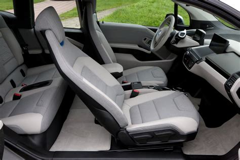 BMW i3 - First Drive Review showcases Interior 2.0