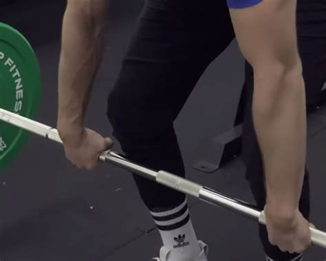 Barbell Row | Form, Muscles, Benefits, Mistakes, and More - BarBend