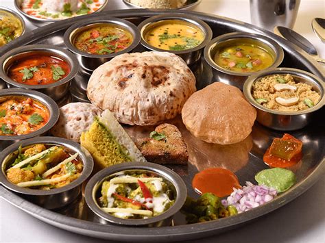 12 delectable Rajasthani dishes that will make you drool - weareliferuiner