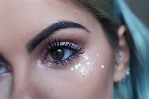 Pink-glitter-makeup-3 - Microbladers - Las Vegas