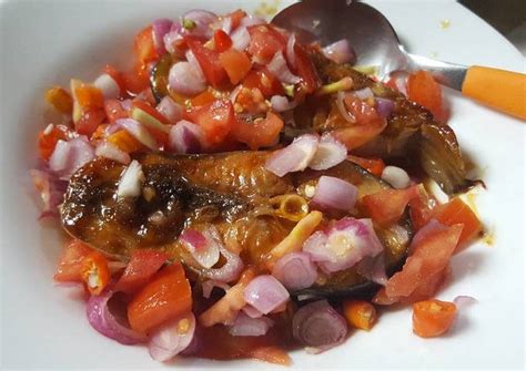 Resep Ikan Patin Panggang Kuah Dabu oleh Mamimican_ - Cookpad