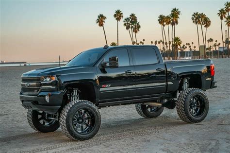 fully loaded 2017 Chevrolet Silverado 1500 LTZ Z71 Midnight Edition 6 ...