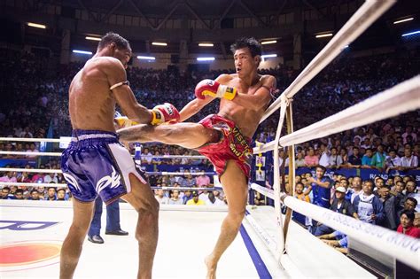 Muay Thai Fighter Somluck Kamsing Returns to Home Ring - The New York Times