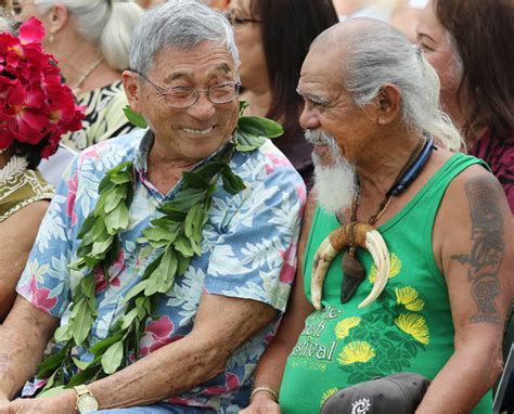 Hokule‘a, crew welcomed in Hilo - Hawaii Tribune-Herald