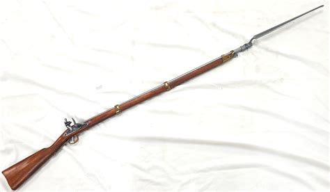 Denix Colonial Brown Bess Replica Musket With Bayonet, 51% OFF