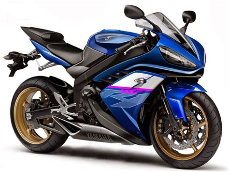 Yamaha YZF-R1 2014 | Review and Photos | Riders