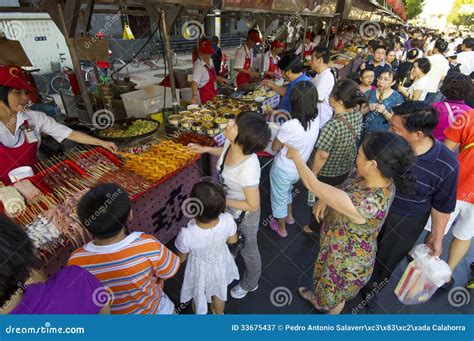 Market in Beijing editorial photography. Image of street - 33675437