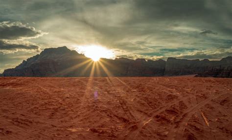 Wadi Rum Sunrise Stock Photos, Pictures & Royalty-Free Images - iStock