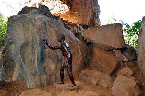 Travel back in time at the Bhimbetka Caves - Yoursnews