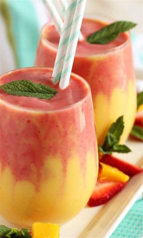 40 Delicious Healthy Fruit Smoothies to Pamper Yourself