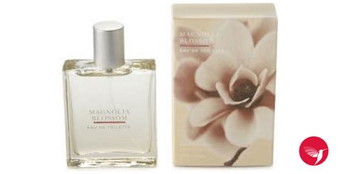 Magnolia Blossom Bath & Body Works perfume - a fragrance for women