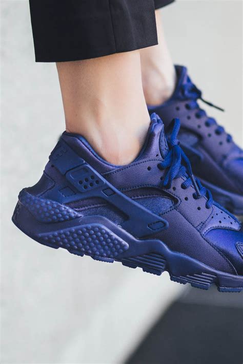 Royal Blue Air Huarache Run Women's | SOLETOPIA