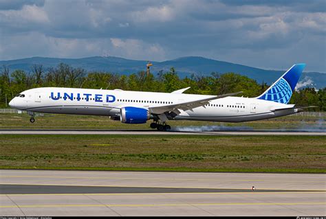 N14011 United Airlines Boeing 787-10 Dreamliner Photo by Niclas ...