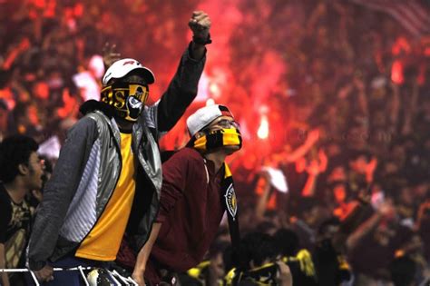 Ultras Fans - 4256x2832 Wallpaper - teahub.io