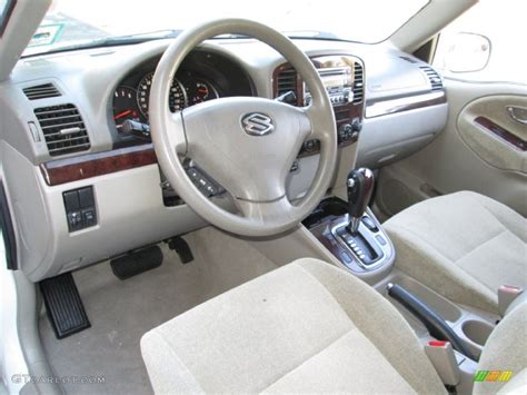 Beige Interior 2006 Suzuki XL7 7 Passenger AWD Photo #78189651 ...