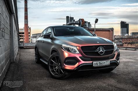 Mercedes-Benz GLE Coupe Receives a Unique Wrap