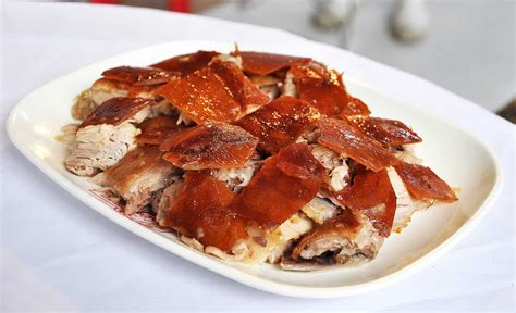 The BEST-TASTING Lechon in Cebu