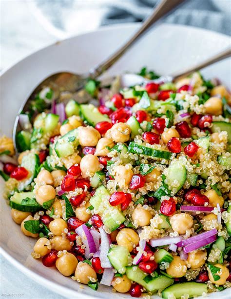 Healthy Chickpea Quinoa Salad Recipe – Quick Chickpea Quinoa Salad ...