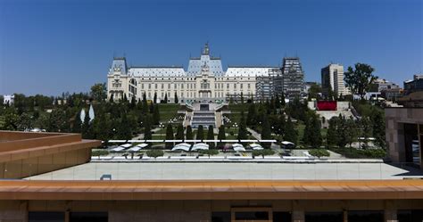 The Subtle Charm of Iasi, Romania | SkyscraperCity Forum